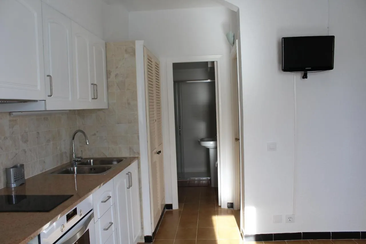 شقة Apartamento Con Piscina En Ciudadela, Cala En Blanes كالا إن بلانيس إسبانيا